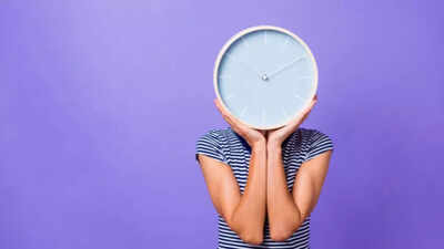 THIS easy clock-trick makes one more productive! Here's HOW