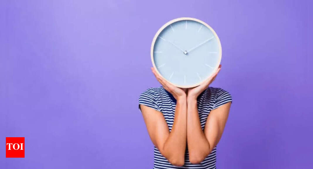 THIS easy clock-trick makes one more productive! Here's HOW