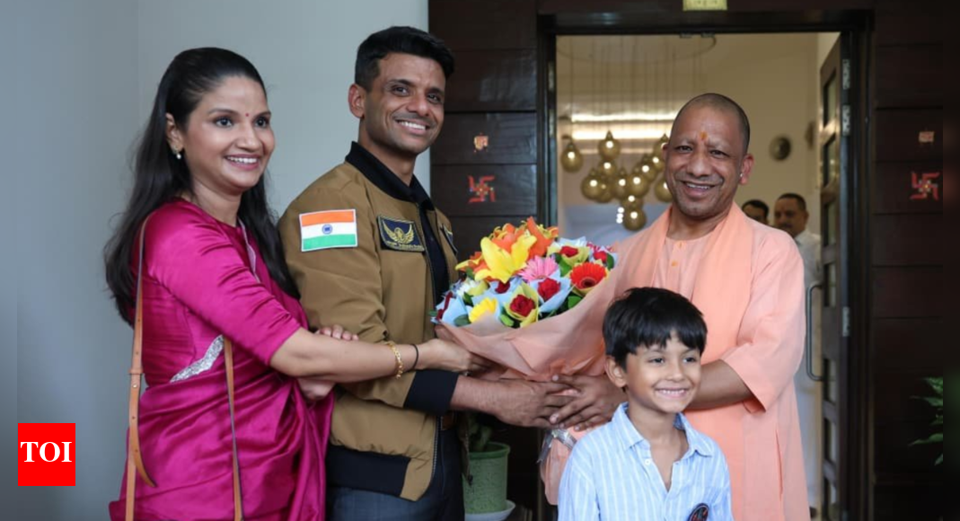 UP: Shubhanshu Shukla meets CM Yogi Adityanath; family joins in