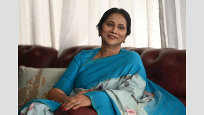  In PMK's Ramadoss Vs Anbumani feud, Srikanthi Parasuraman Takes the Stage