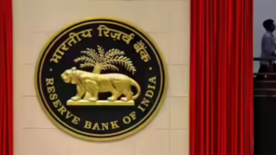  RBI data shows listed firms’ sales growth slows to 5.5% in Q1, IT and manufacturing drag overall pace