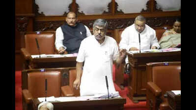 Congress song of discord: Hariprasad seeksShivakumar’s apology over RSS anthem