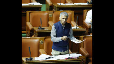 Tahsildars in Karnataka told to clear pending cases in 90 days