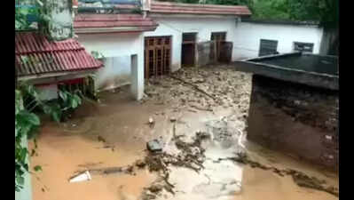 IMD predicts ‘severe’ weather, flash floods, cloudbursts, landslides in J&K