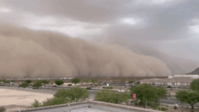 'Sean Straight Mom Outside': Big Dust Storm do Arizona varre o Metro Phoenix - veja