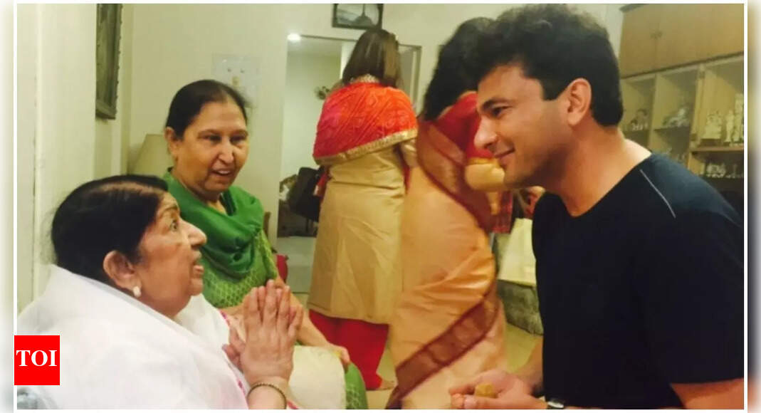 <div>Vikas Khanna reveals his promise to Lata Mangeshkar: 'Would fly...'</div>
