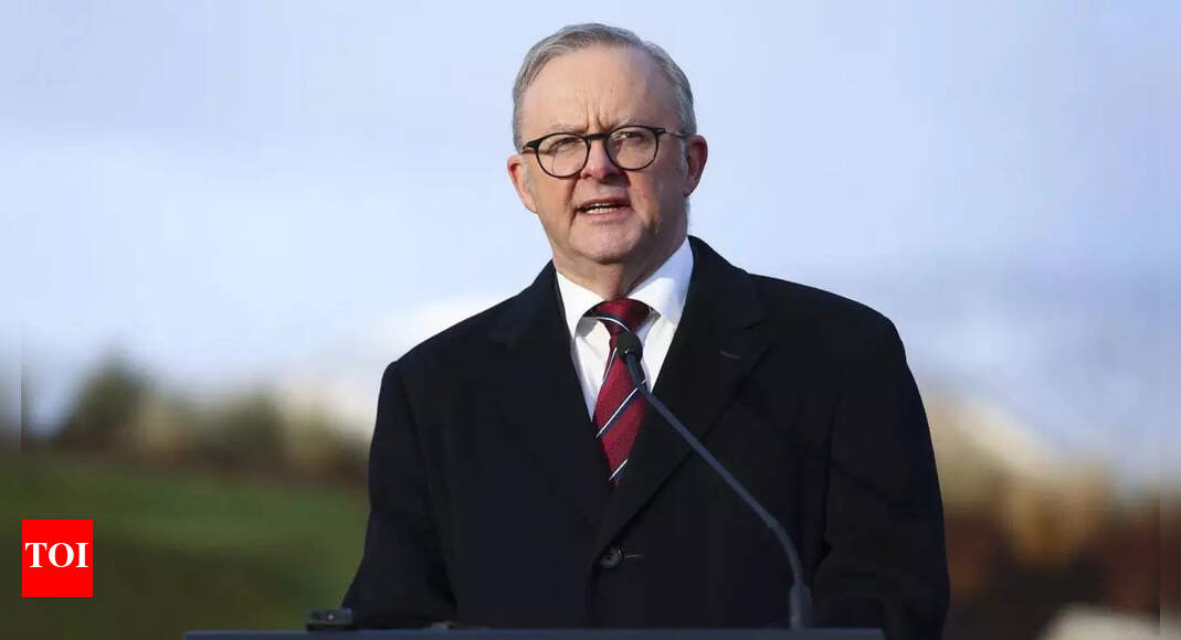 Australia ends diplomatic ties with Iran, expels ambassador; urges its people to leave