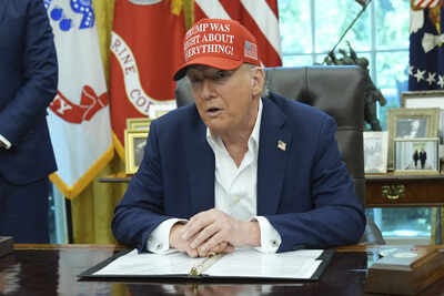 200 Chinese planes were unable to fly because US did not give …: Donald Trump ‘reminder’ to China while warning of more tariff