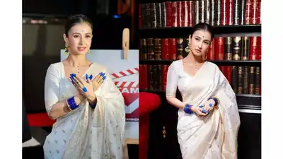 Monami Ghosh stuns with blue alta look ahead of Durga Puja