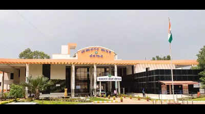 Targeting DC over mahaprasad statement may backfire on Belagavi BJP