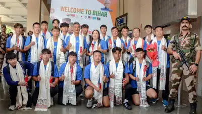  Chinese Taipei, Bangladesh arrive to complete eight-team lineup