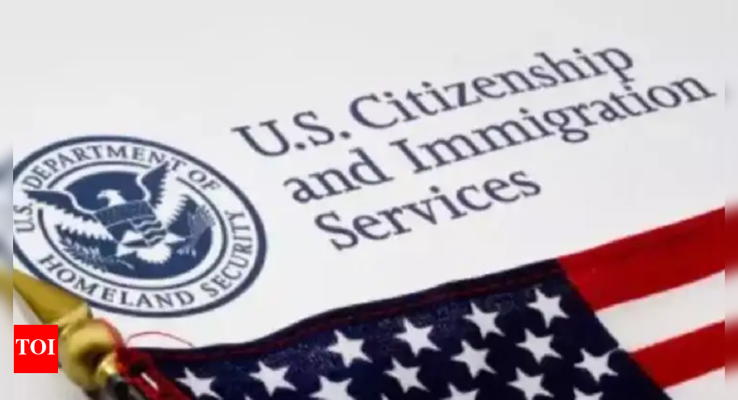 USCIS Reintroduces Neighborhood Investigations for Citizenship Applicants article image
