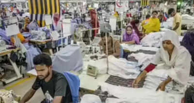  Layoff fears haunt garment unit workers