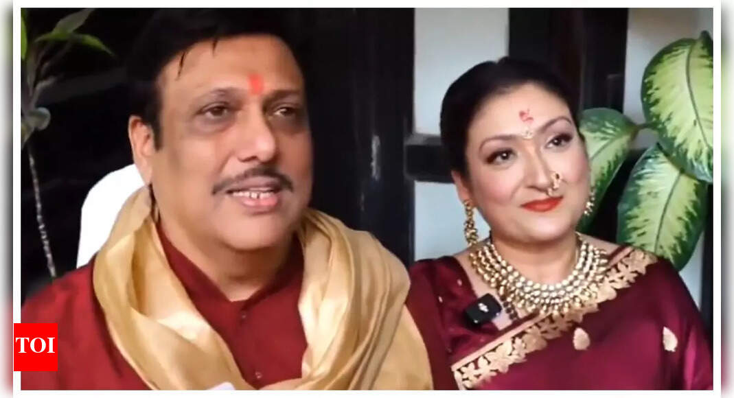 <div>Sunita Ahuja: 'Aise sundar biwi milegi kya usko?'</div>