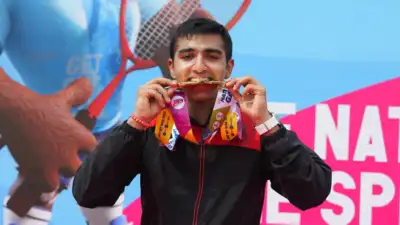 Abhay Singh, Velvan Senthilkumar established the men's final in the National Squash Championship