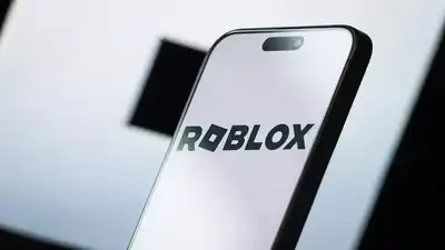 Roblox community’s push for CEO David Baszucki’s exit hits over 250,000 signatures amidst rising controversies