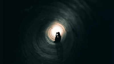  The Garland That Dissolves Loneliness