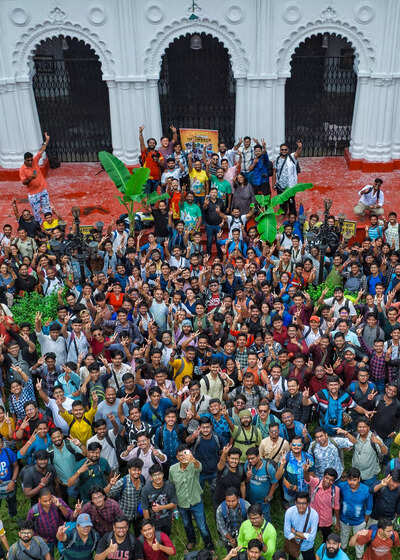 City photowalk celebrates a decade of storytelling