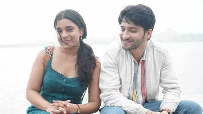 Itti Si Khushi: Anvita grows closer to Viraat, while Sanjay attempts to confess his love for her