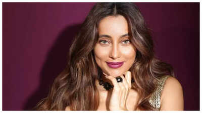 Anusha Dandekar on going public with relationships, dealing with break-ups: 'You are showing it off...'