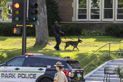 "They were very frightened": Witnesses describe harrowing scenes during Minneapolis school shooting