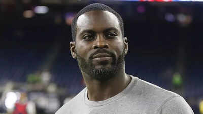 Michael Vick makes powerful head coach debut with Norfolk State and takes on Towson in home opener