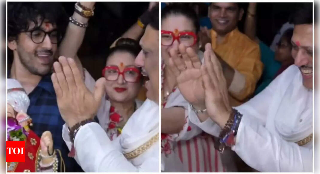 Govinda-Sunita happily dance together at Ganpati Visarjan