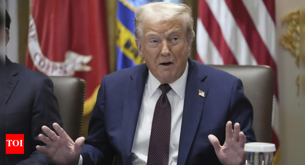 Blue States vs Donald Trump: 19 Democratic Governors unite against National Guard threat; slam ‘abuse of power’ – The Times of India Blue States vs Donald Trump: 19 Democratic Governors unite against National Guard threat; slam ‘abuse of power’ – The Times of India