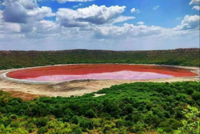  What mysteriously changed the colour of a 56,000-year-old lake overnight?