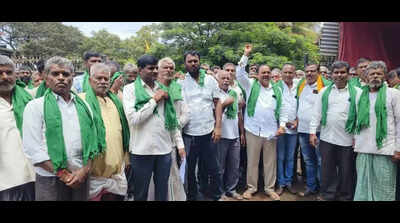 Ryots decry closure of pvt vegetable market