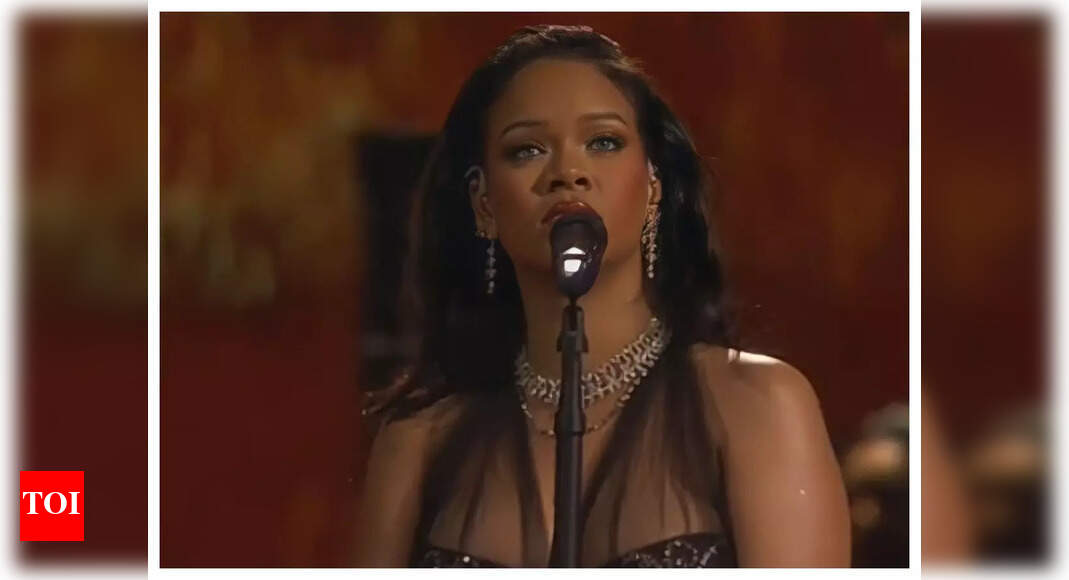 <div>Rihanna on completing 20 yrs: I'm forever grateful</div>