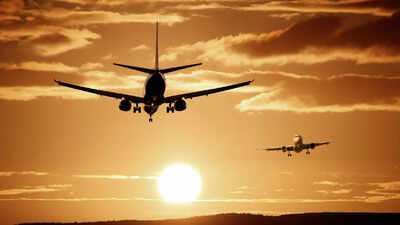 Turkiye closes its airspace to Israeli planes, bans trade