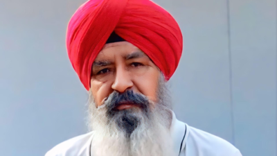 EOW arrests PACL director in Rs 49K crore investment scam