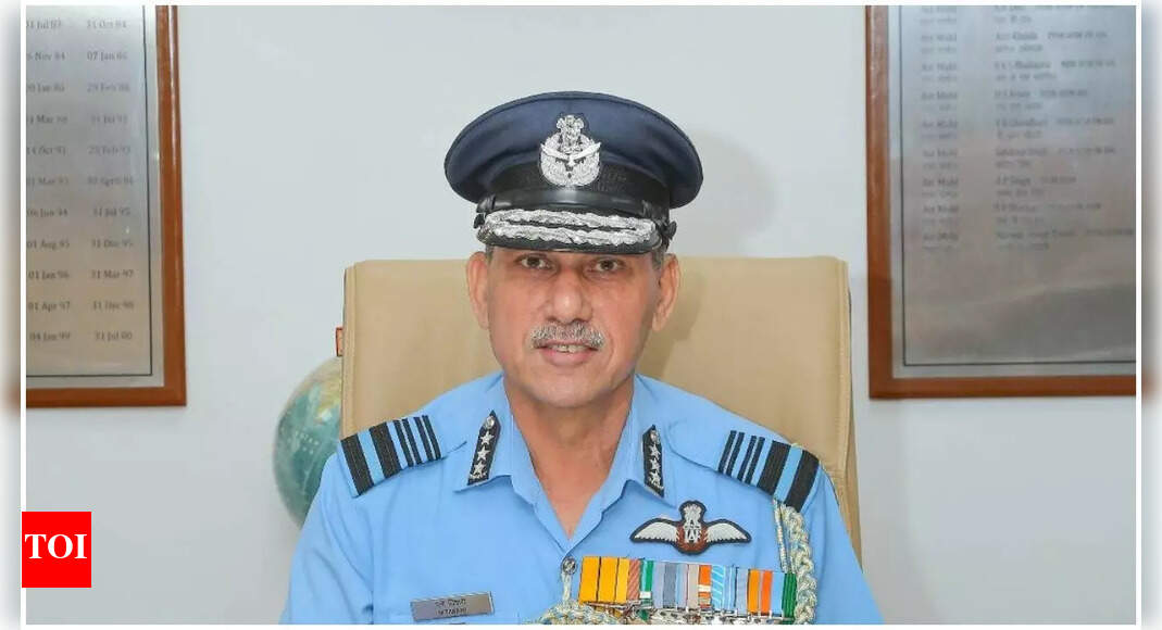 <div>Less than 50 weapons to end conflict: IAF on Op Sindoor; details why Pak asked for ceasefire</div> <div>'Less than 50 weapons to end conflict': IAF on Op Sindoor; details why Pak asked for ceasefire</div>