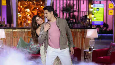 Janhvi Kapoor reveals she wants three kids, her quirky logic leaves Sidharth Malhotra in splits