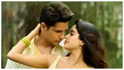 Param Sundari box office collection day 2: Sidharth Malhotra-Janhvi Kapoor starrer earns Rs 9 cr, beats Mere Husband Ki Biwi