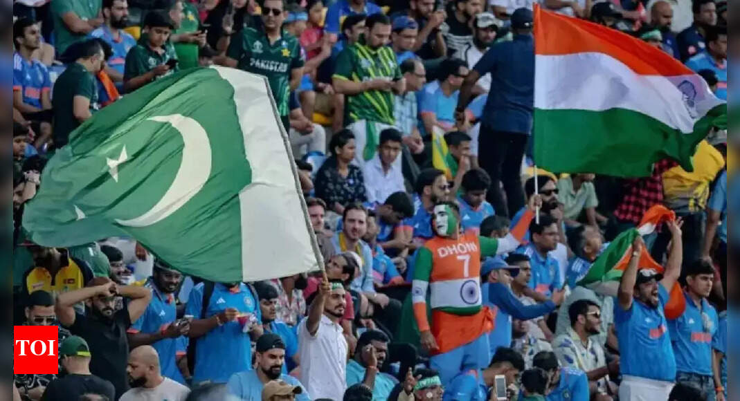 Asia Cup: Ex-cricketer urges India to boycott Pakistan clash - 'What's the point?'