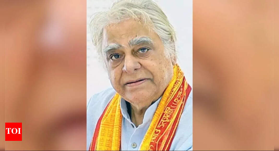 <div>Ramanand Sagars son, Prem Sagar passes away</div> <div>Ramanand Sagar's son, Prem Sagar passes away</div>