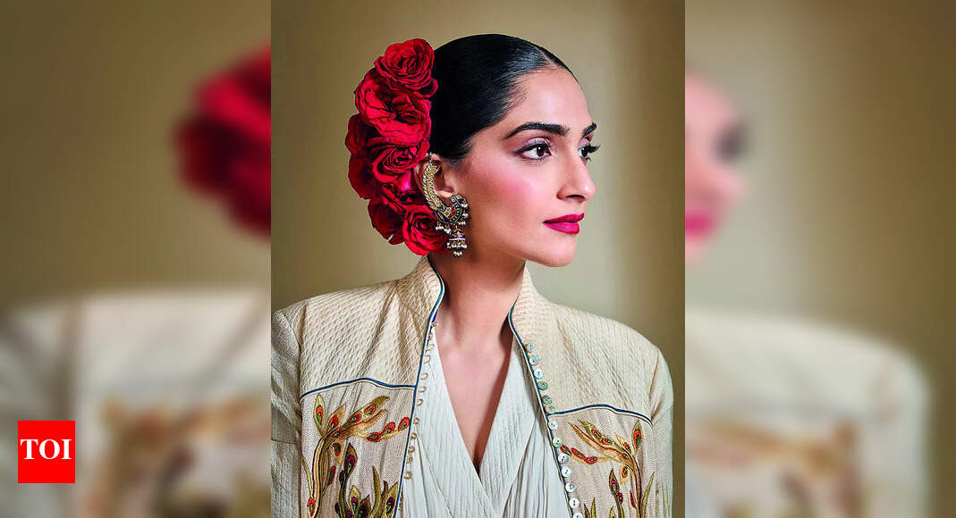 Stackable bangles, statement ear cuffs, naths: Jewellery to make festive fits shine