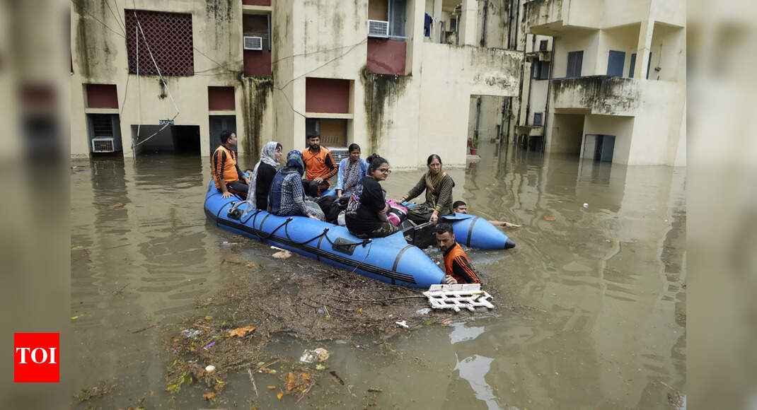 <div>More flash floods, landslides? IMD warns India set for wetter September; whats causing record rainfall</div> <div>More flash floods, landslides? IMD warns India set for wetter September; what's causing record rainfall</div>