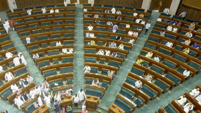 Parliamentary panel seeks price cap on cancer drugs