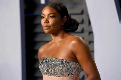 Dwyane Wade's wife Gabrielle Union-Wade shares a leg shot from her recent beach vacation