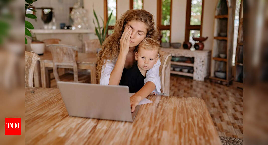 Parenting Burnout: Signs and Solutions