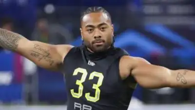 Breaking News: Jaylen Warren just surprised the Steelers and the entire NFL with a shocking statement - "Football should not be associated with politics, stop mentioning Charlie Kirk because..." vannguyen