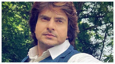 It was the farewell scene between Parag Kothari and his daughter