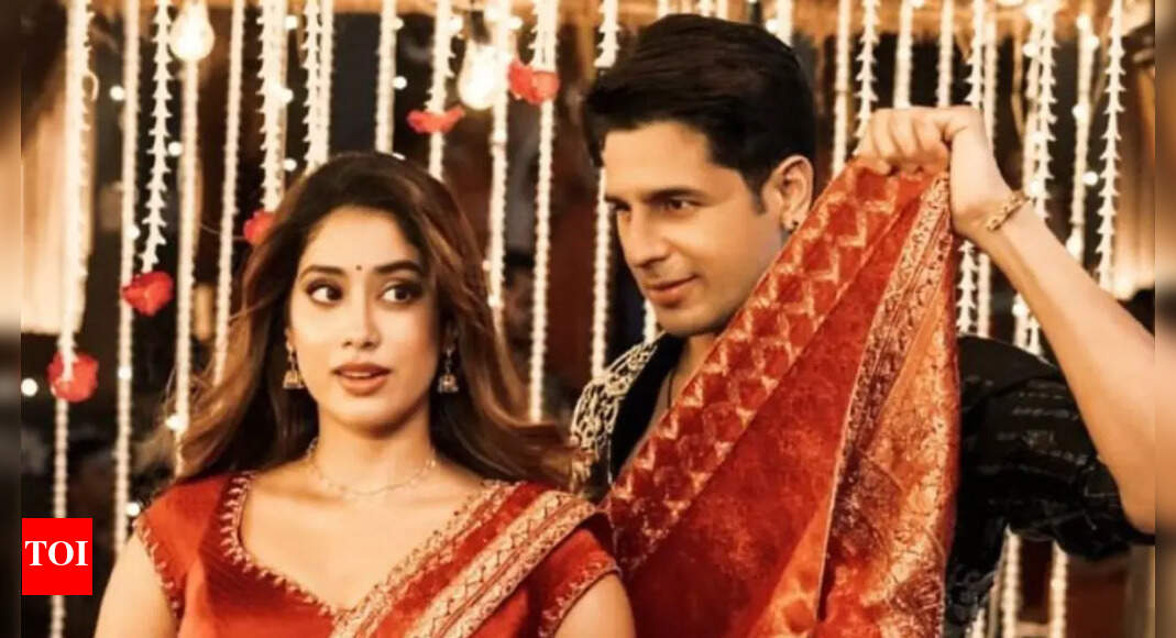 ‘Param Sundari’ Box Office collection day 4: Janhvi Kapoor-Sidharth Malhotra’s rom-com sees a DROP on Monday; crosses Rs 30 crore mark | Hindi Movie News – The Times of India
