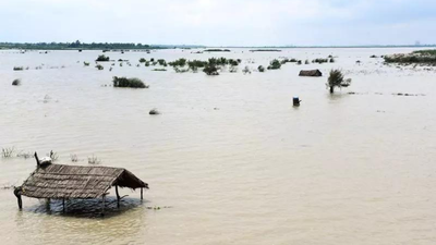 Delhi braces for floods as Yamuna nears danger mark; CM Rekha Gupta says evacuation underway
