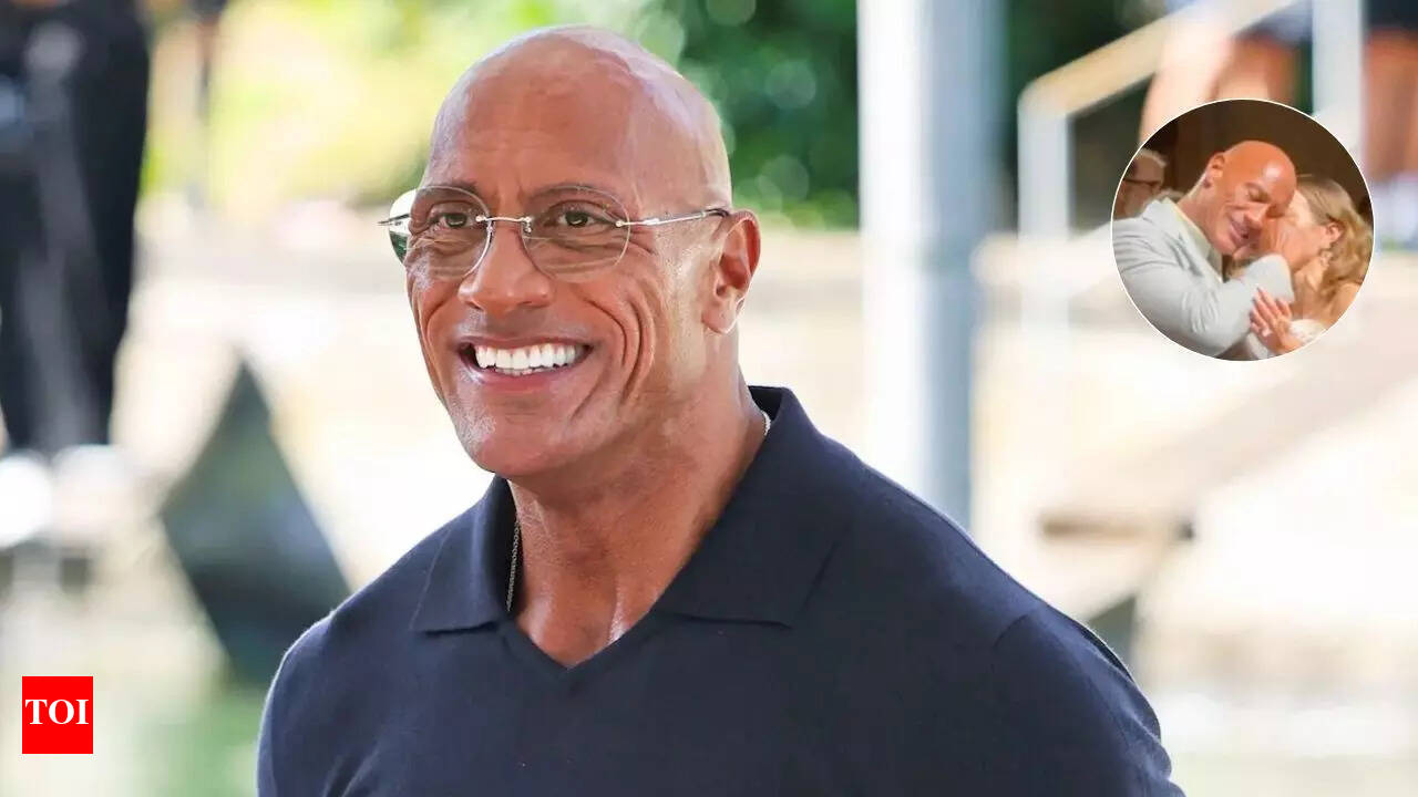 Dwayne Johnson breaks down in tears as The Smashing Machine premiere earns  emotional 15-minute standing ovation at Venice Film Festival | WWE News -  The Times of India