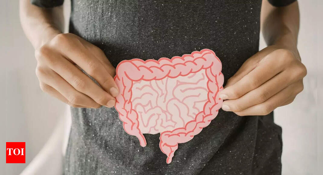 AIIMS, Harvard-trained gastroenterologist shares 8 early signs of colon cancer you should know | – The Times of India