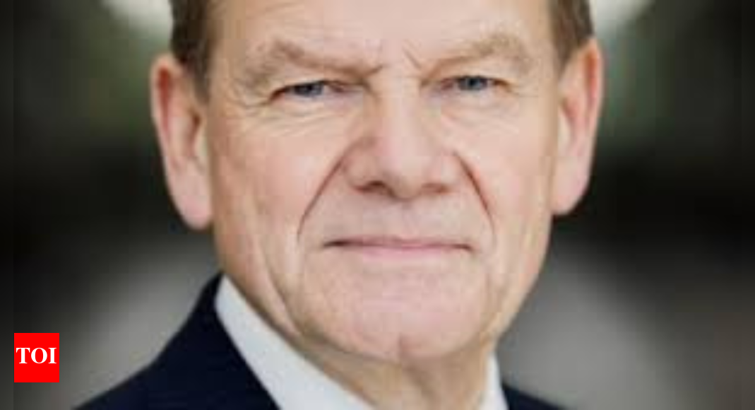 ‘Key Indo-Pacific partner’: German FM Johann Wadephul arrives in India for 2-day visit; to boost strategic and economic cooperation ‘Key Indo-Pacific partner’: German FM Johann Wadephul arrives in India for 2-day visit; to boost strategic and economic cooperation